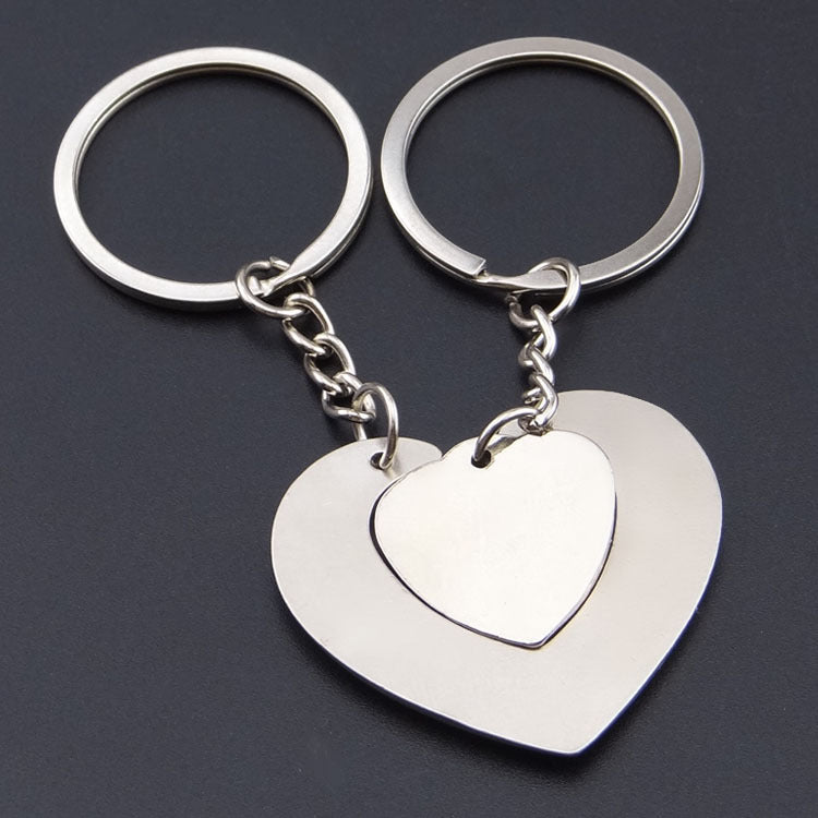 Heart-to-heart Connected Couple Keychain Pendant Personalized Heart-shaped Gift Gift