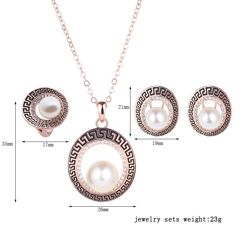 Retro Style Jewellery Set Ladies Dinner Three-piece Pearl Jewelry Set