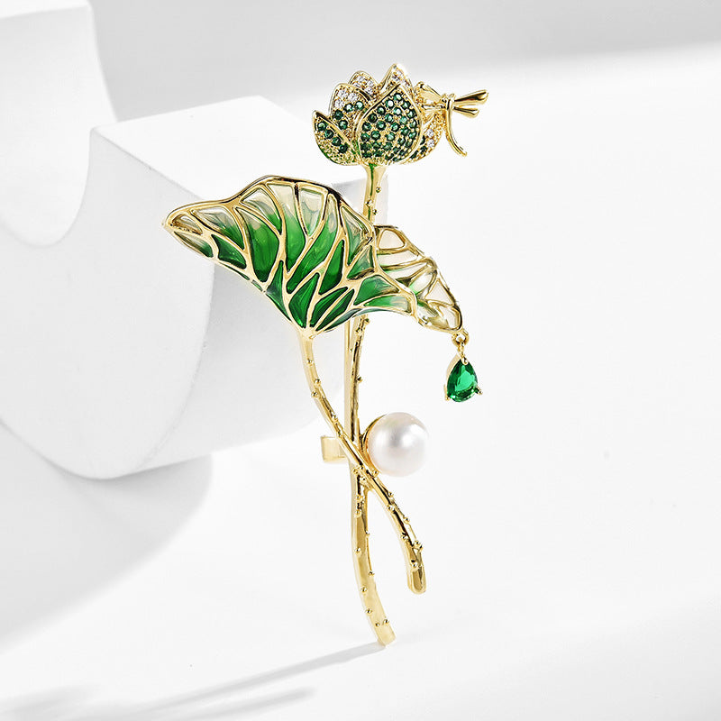 Lotus Pond Moonlight Brooch High-grade Female