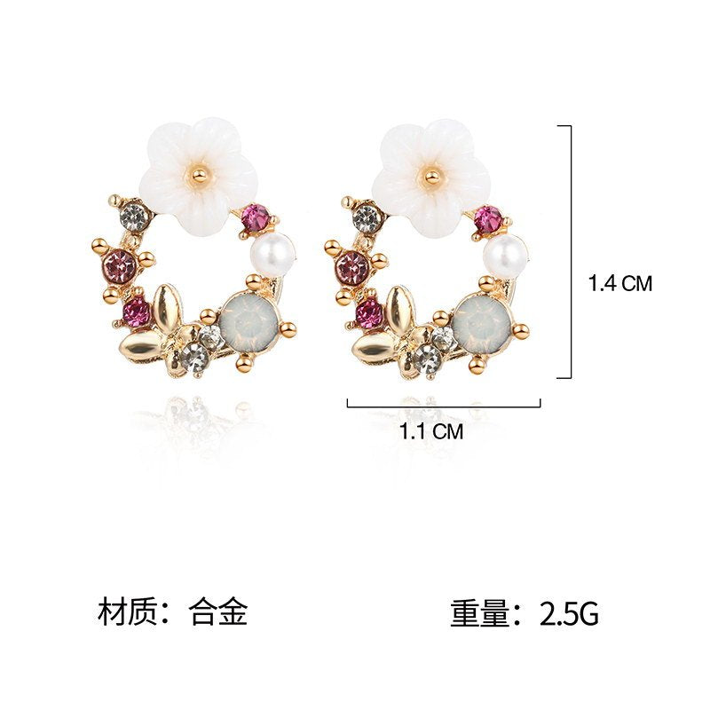 Cute Korean Personality Small Flower Stud Earrings For Women Temperament Simple Fashion Metal Female Stud Earrings