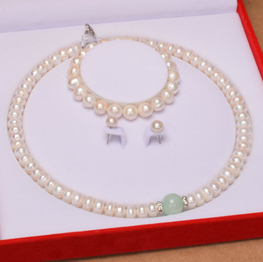Plump White Natural Freshwater Pearl Set