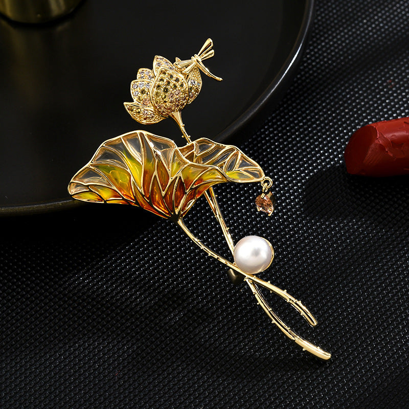 Lotus Pond Moonlight Brooch High-grade Female