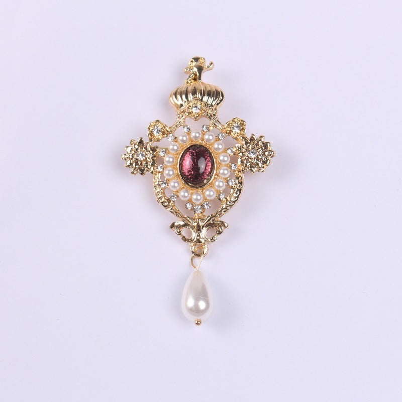 Court Retro Baroque Style Coat Brooch