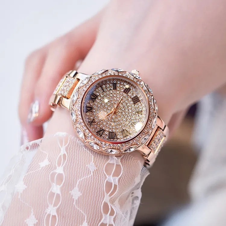 New Women's Quartz Inlaid Diamond Fashion Steel Band Watch