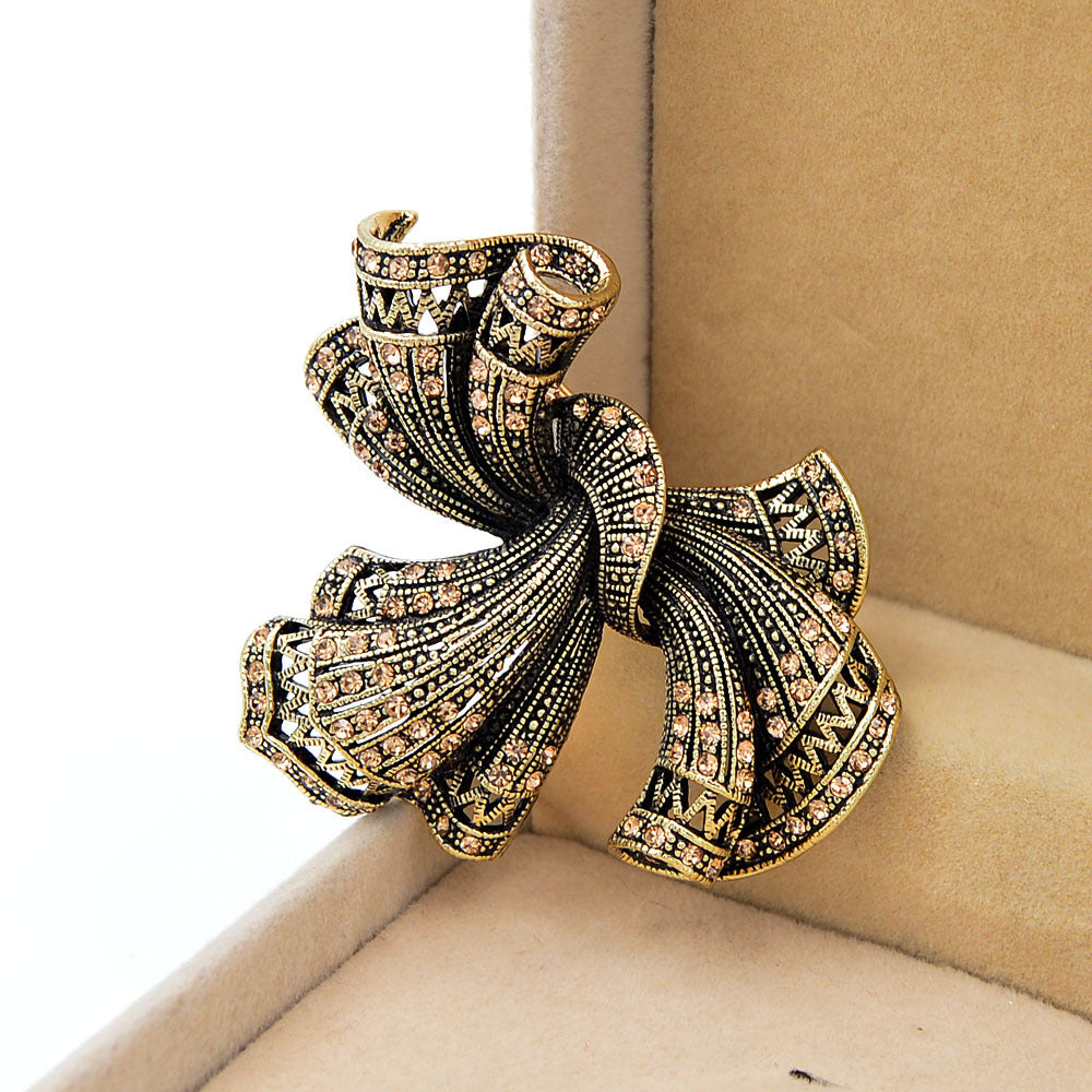 Vintage Bow Alloy Brooch Lady's Suit