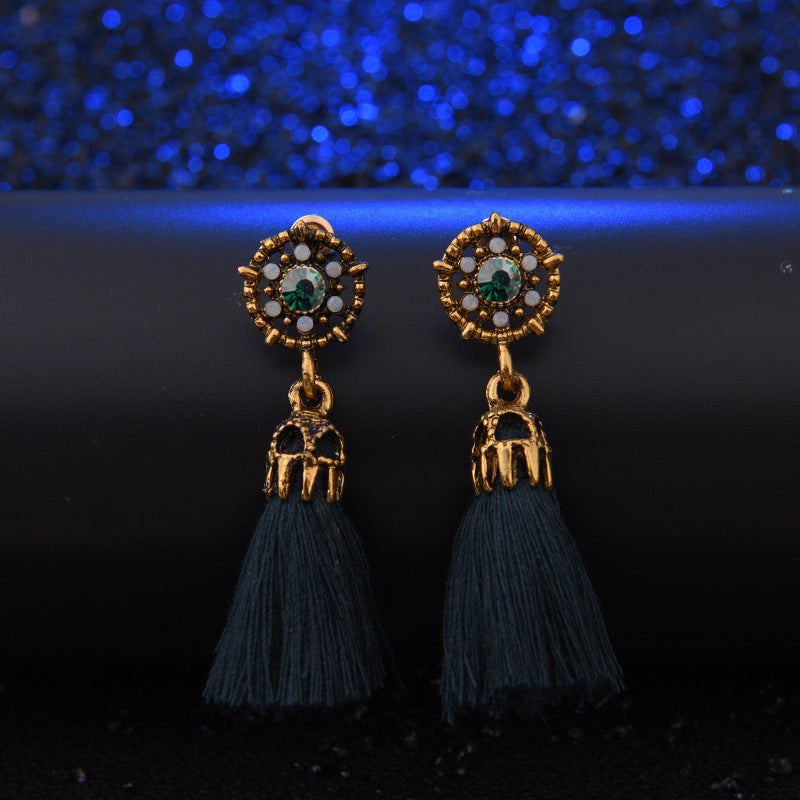 Baroque Diamond Hollow Tassel Stud Earrings