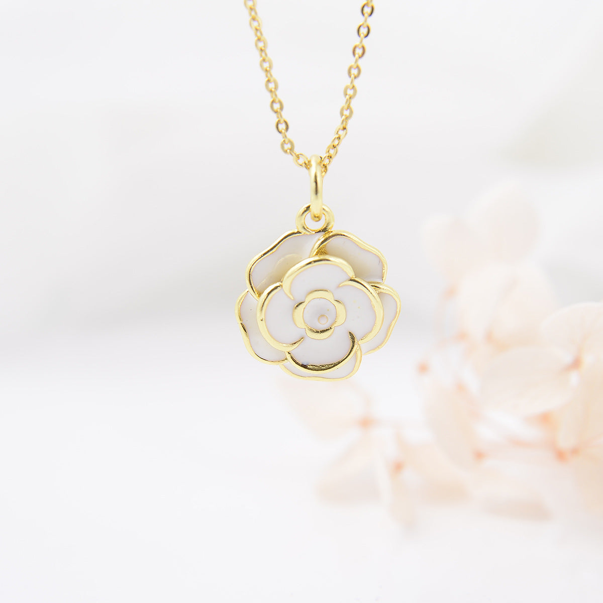 Women's Fashion Copper-plated Gold-color Rose Drop Oil Pendant Necklace