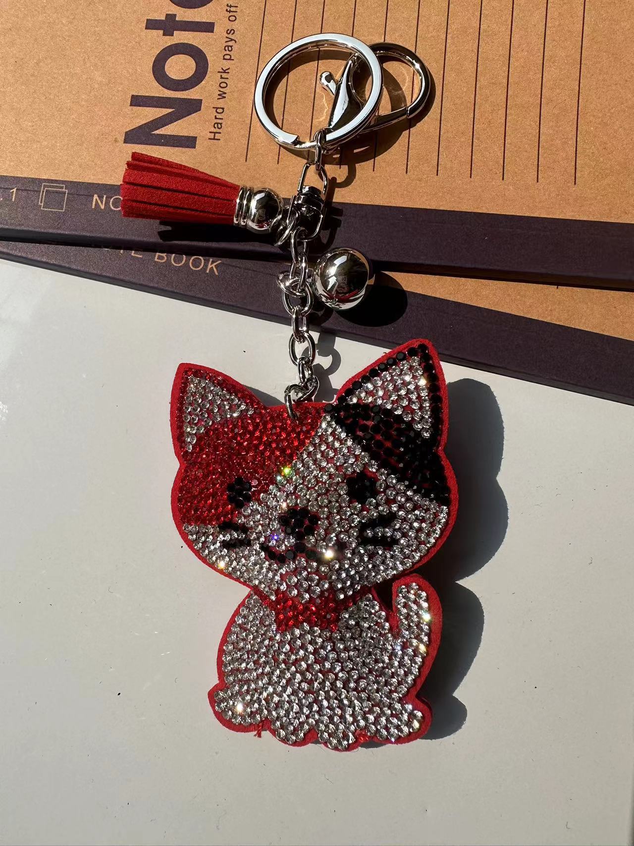 Classic Cartoon Cat Hot Rhinestone Keychain Fashion