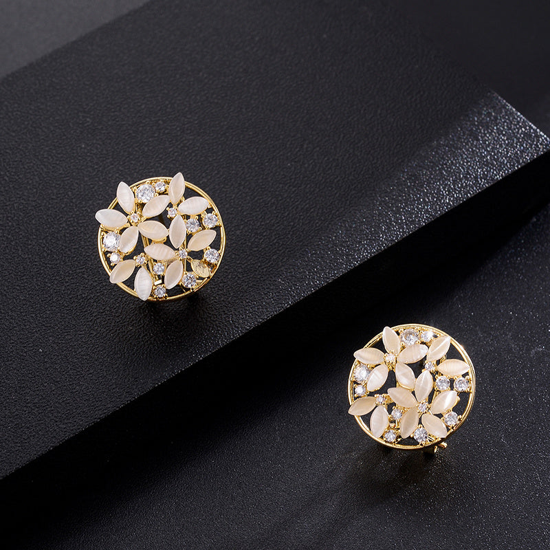 Fashionable High-end Earrings