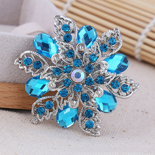 Gorgeous Unique Turquoise Silver Crystal Rhinestone Vintage  Flower Brooch Pin