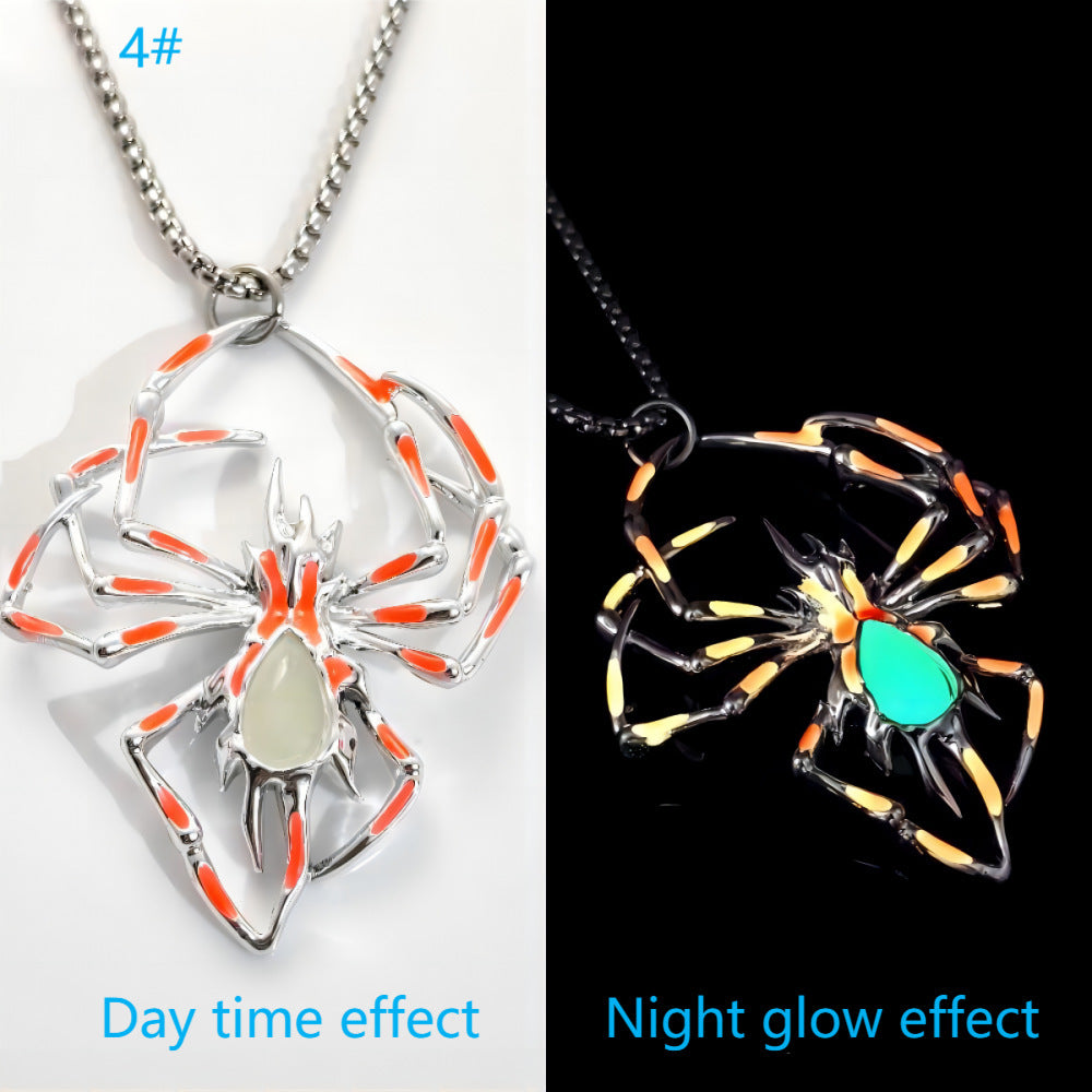 Luminous Stereo Spider Necklace - Glow-in-the-Dark Halloween Jewelry