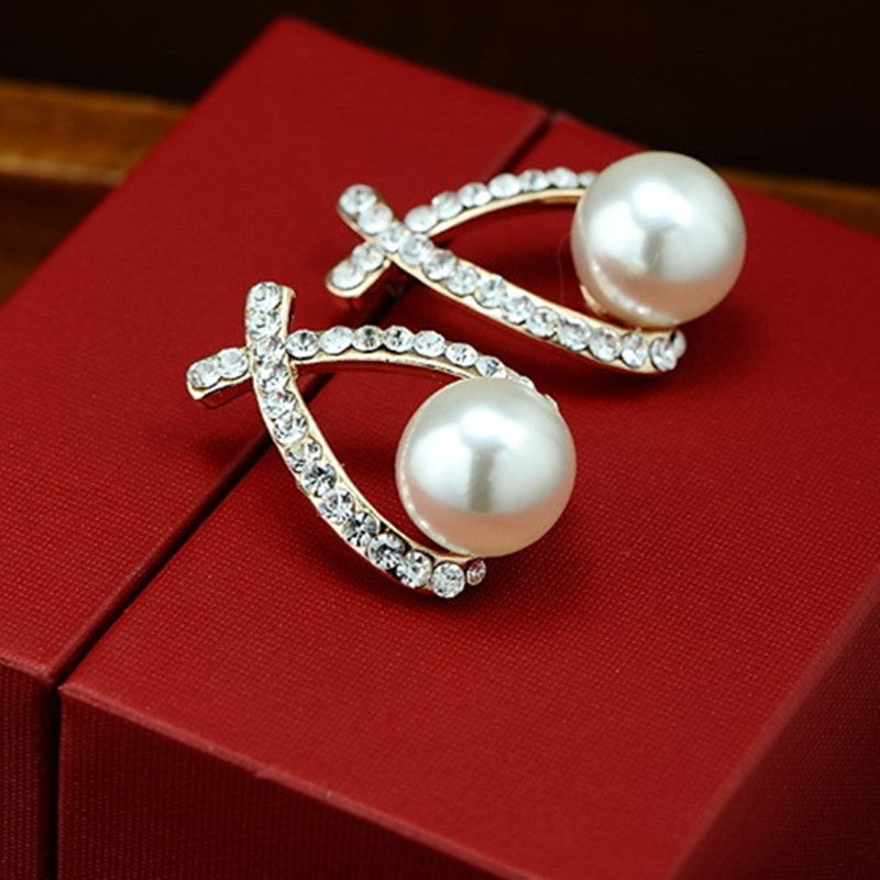 European And American Style Pearl And Diamond Earrings