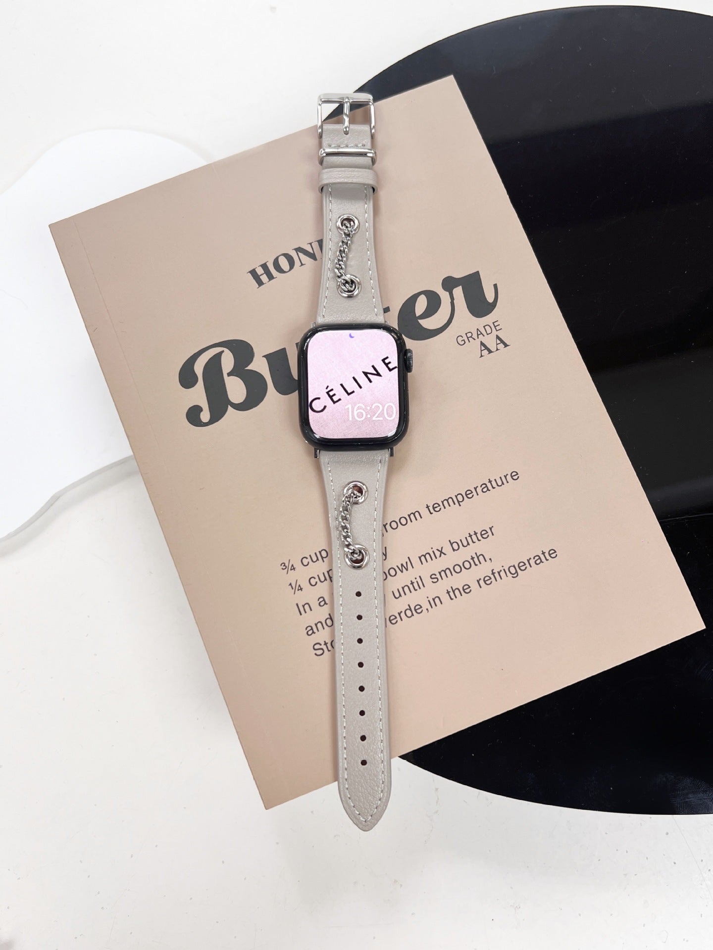 American Retro Design Clinch Metal Chain Cow Leather Watch Strap