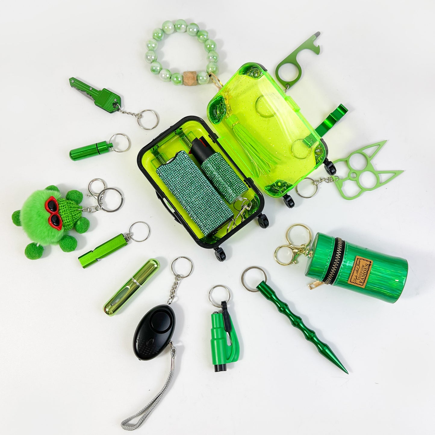 16PCS Green Keychain Set Fixed Suit