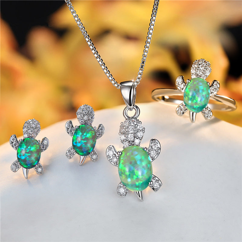 Elegant Oval Zircon Turtle Necklace with Rainbow Stone