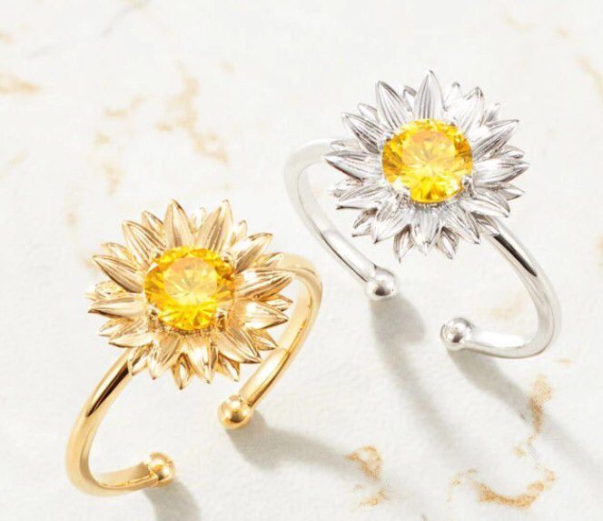 Korean Style Daisy Flower Elegant Opening Rings Women Adjustable Wedding Party Engagement Finger Rings Statement Jewelry Gift