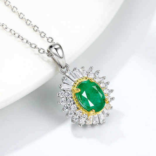 Natural Emerald Pendant Feminine Minority Design Jewelry S925 Silver Chain