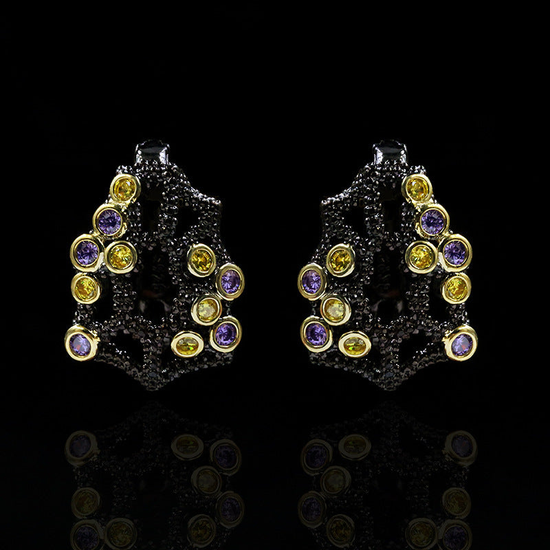 Hollow Rhombus Diamond-studded Flower Earrings