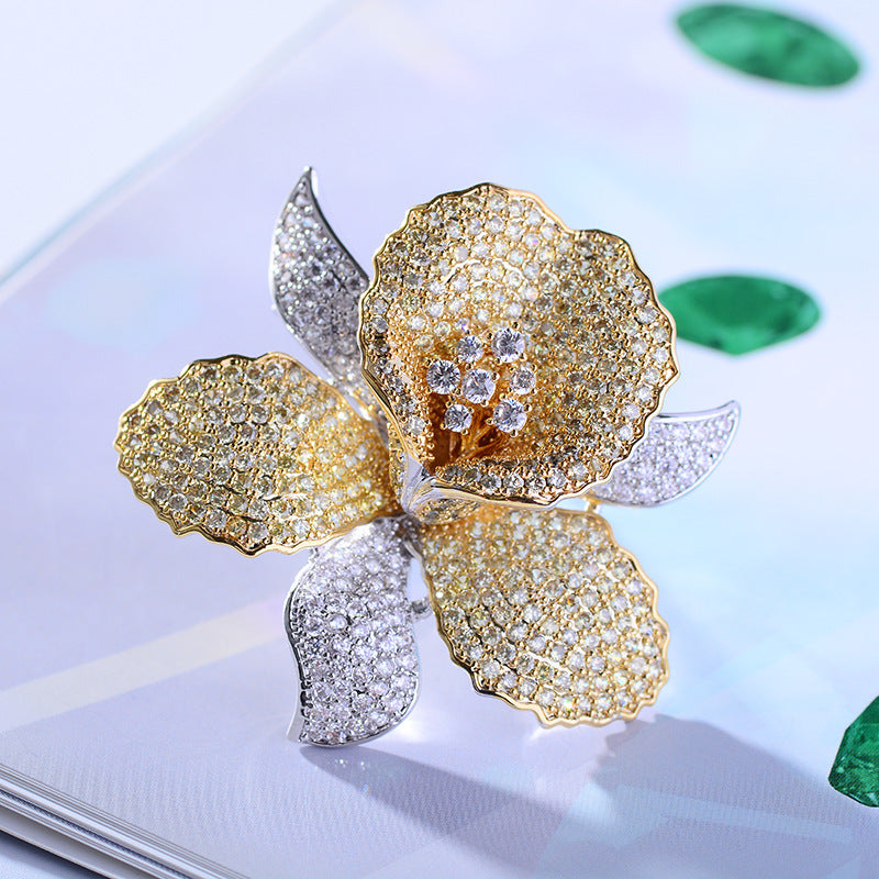 European And American Luxury Zircon Flower Brooch