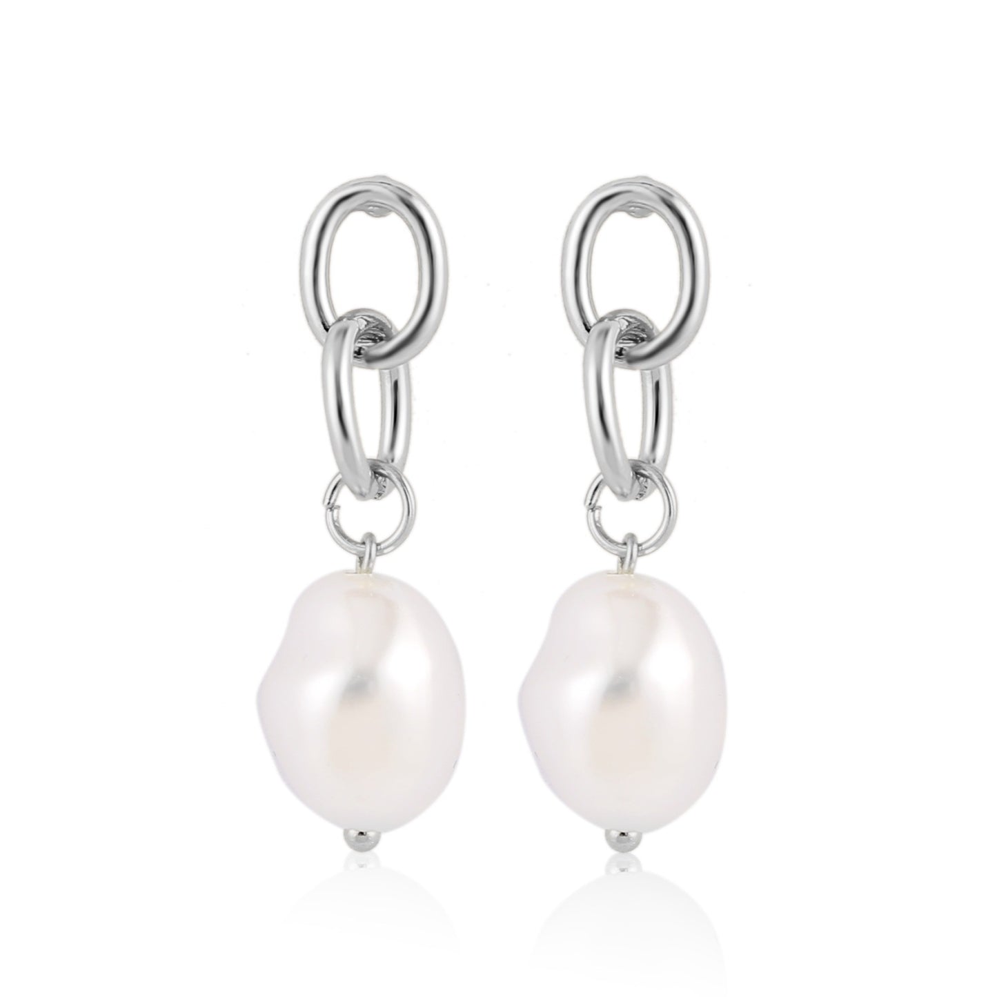 Ladies New Exquisite Pearl Earrings